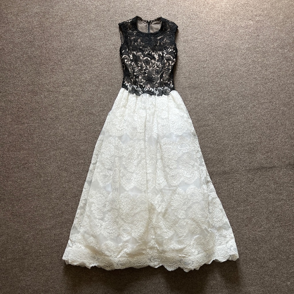 Mikael Aghal Black‎ White Lace Evening Gown Wedding Floor Length Dress Women’s 4